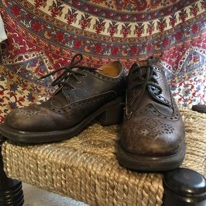 Vintage Dr. Martens Oxford Style Heels Size 9